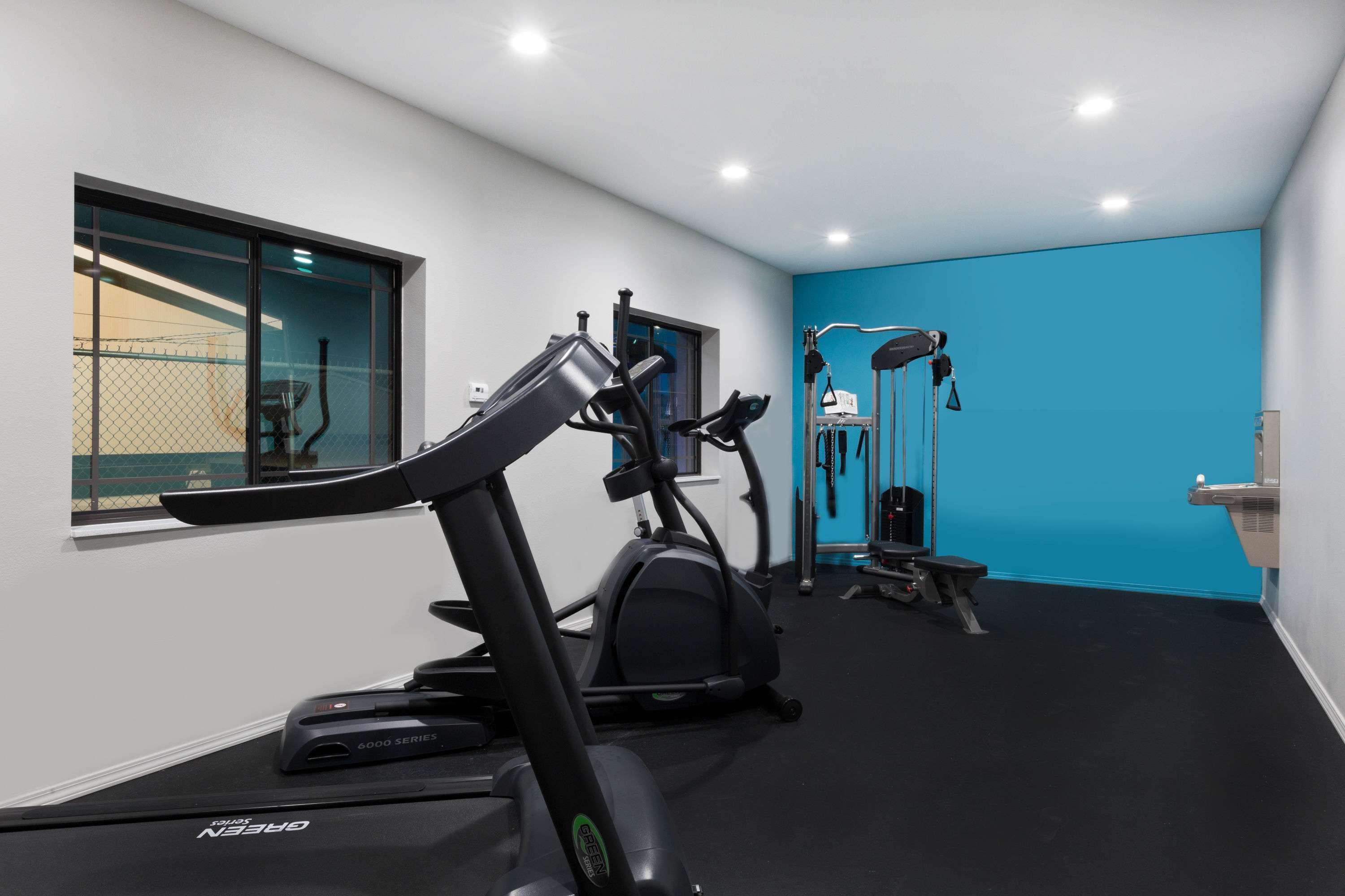 Baymont By Wyndham Bryan College Station Hotel Bagian luar foto